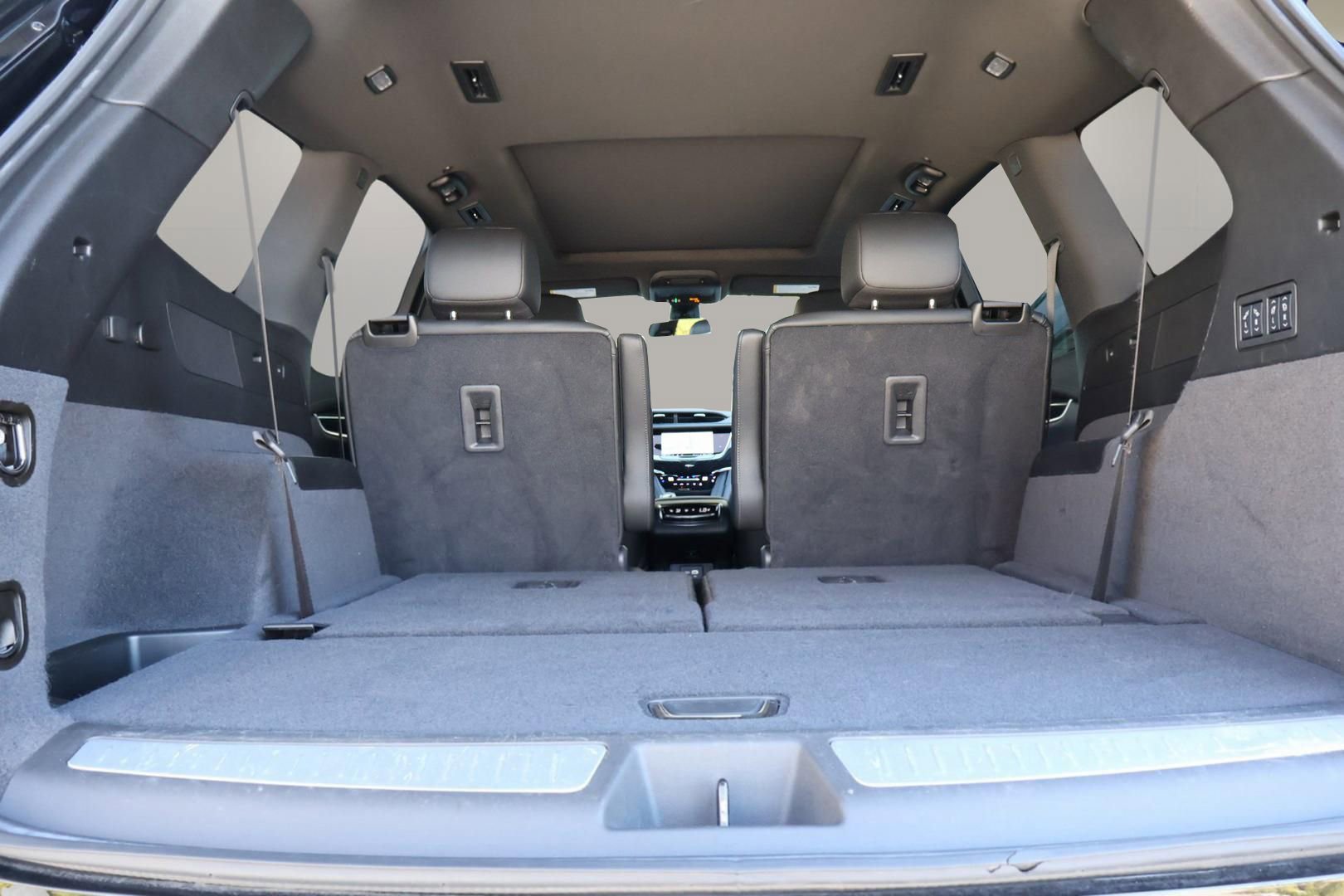 Certified 2025 Cadillac XT6 Premium Luxury image 30