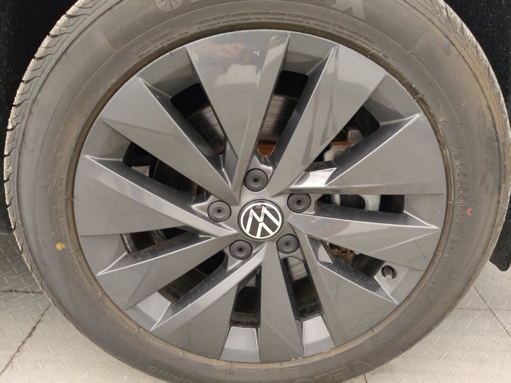 Used 2023 Volkswagen Taos S FWD image 31