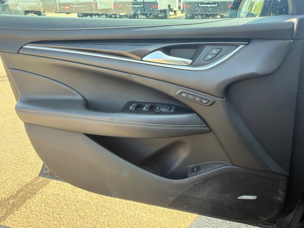 Used 2017 Buick LaCrosse Premium w/ Driver Confidence Package #2 AWD/4WD image 21