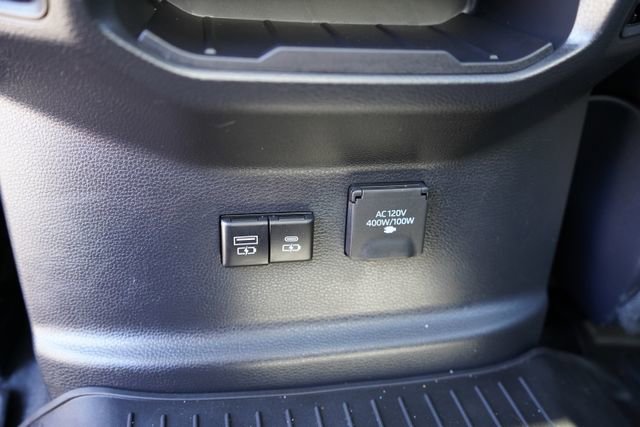 Used 2024 Toyota Tundra Limited image 75