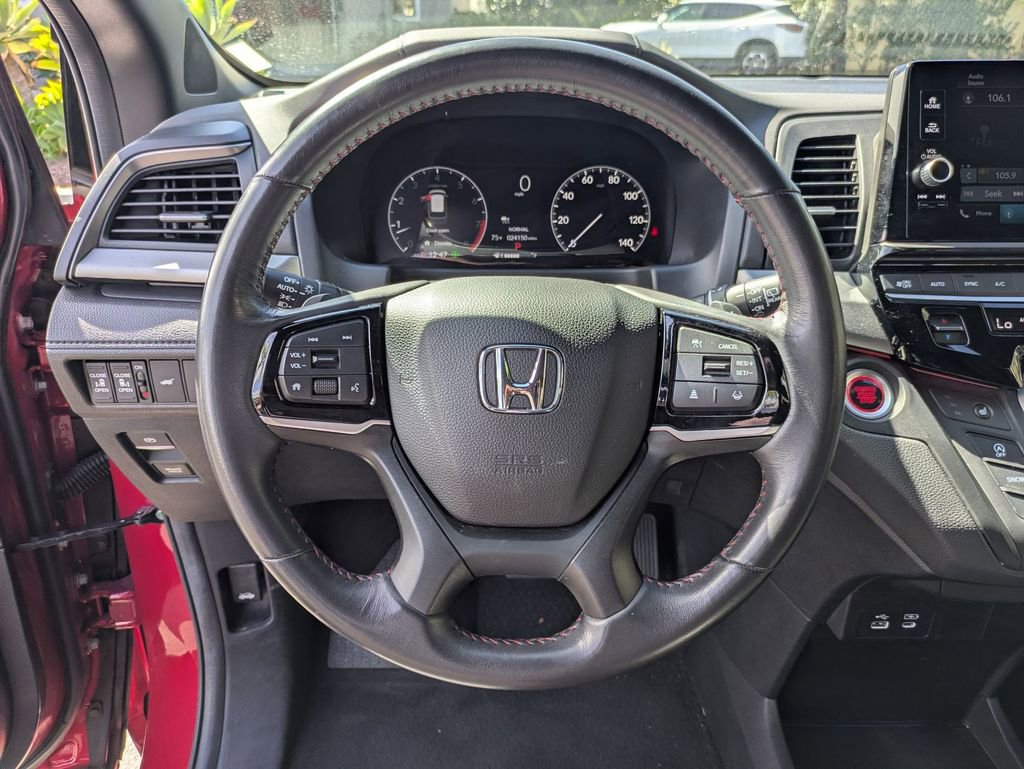Used 2025 Honda Odyssey Sport-L image 18