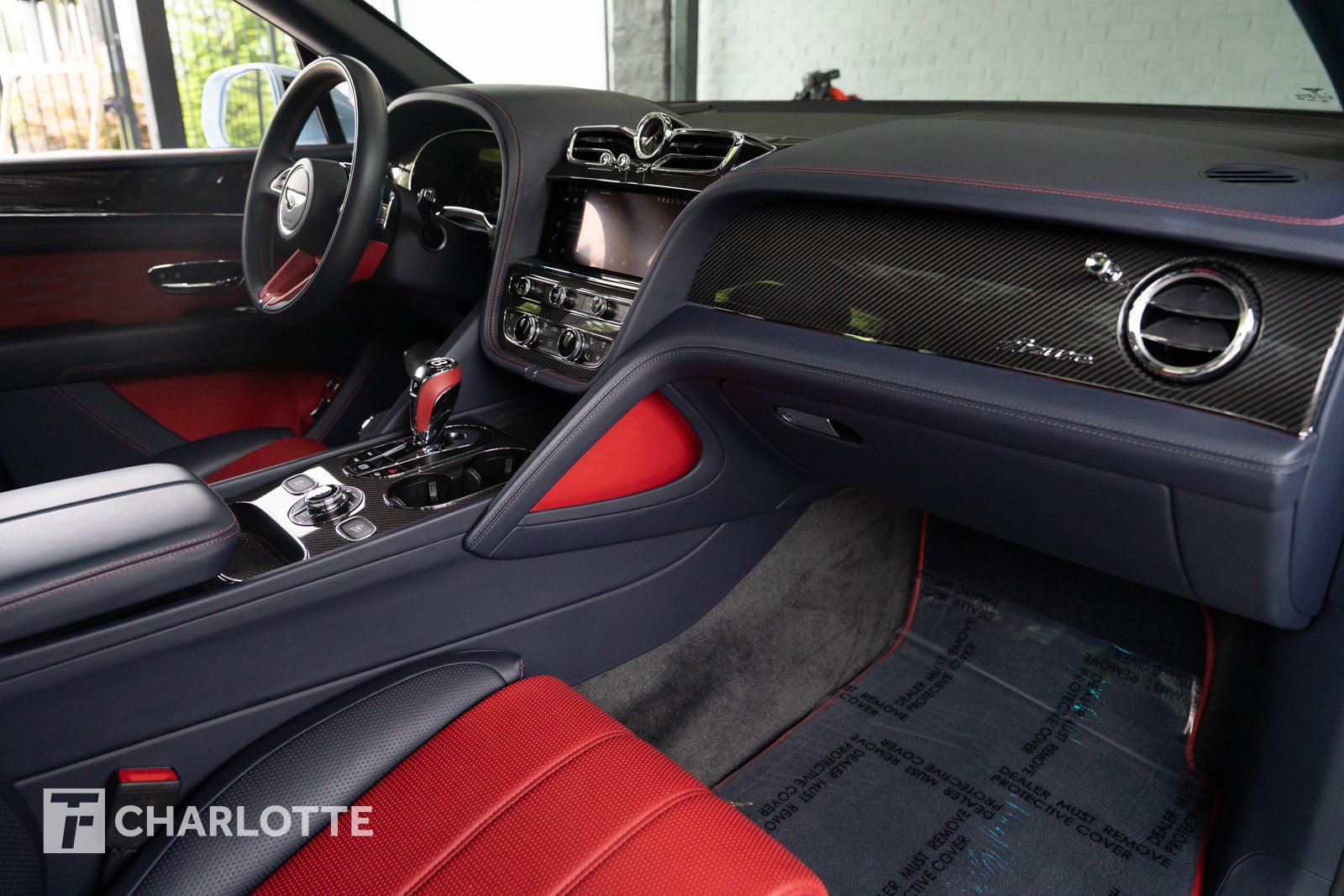 Used 2023 Bentley Bentayga Extended Wheelbase image 34