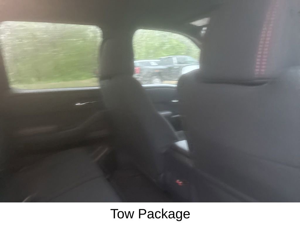 Used 2023 Nissan Frontier PRO-4X w/ Tow Package AWD/4WD image 13