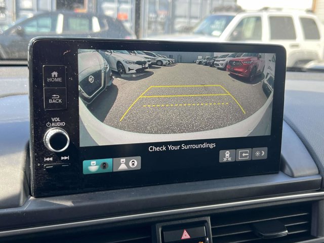 Used 2023 Honda Pilot Elite image 27