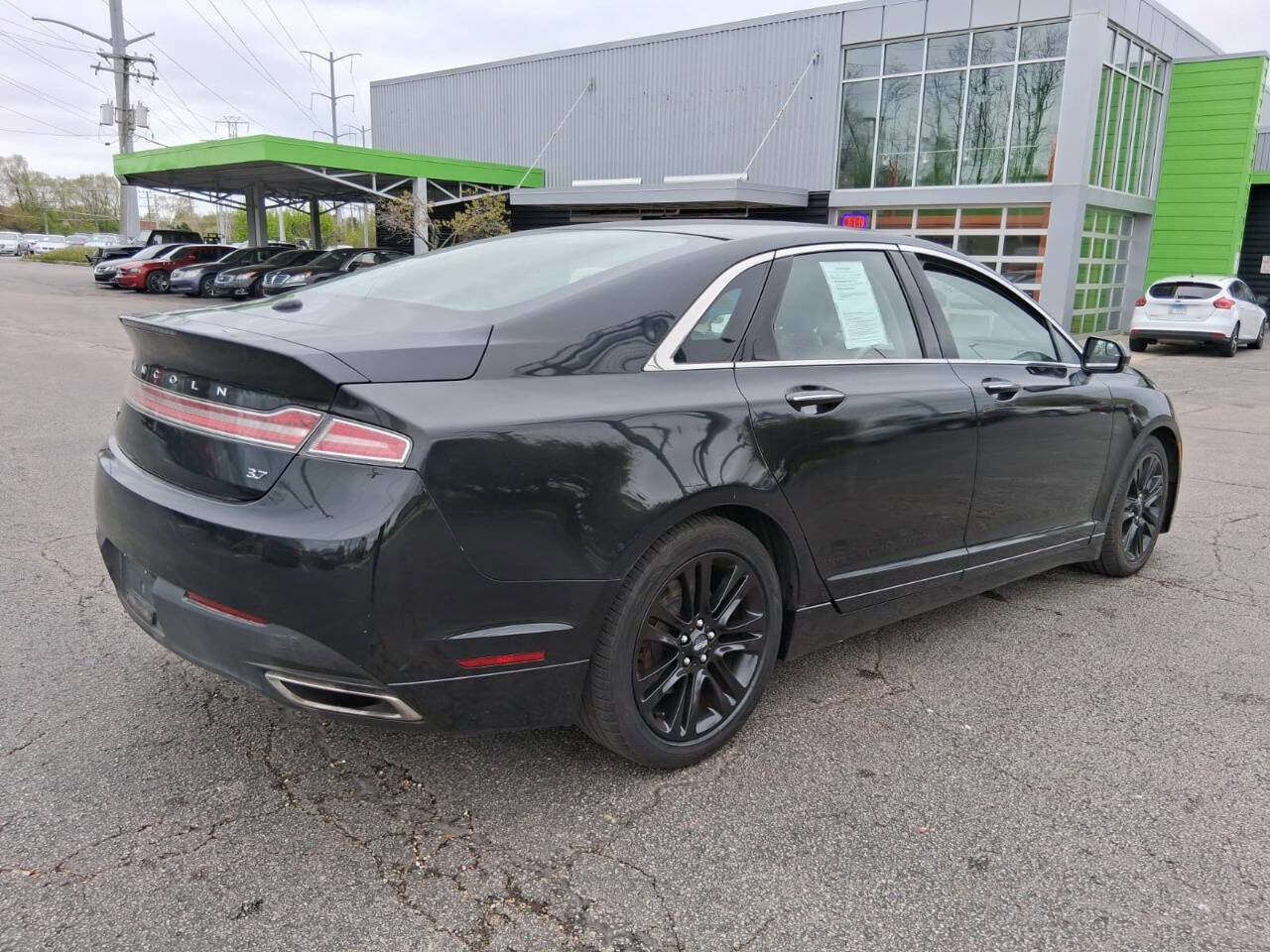 Used 2013 Lincoln MKZ FWD image 6