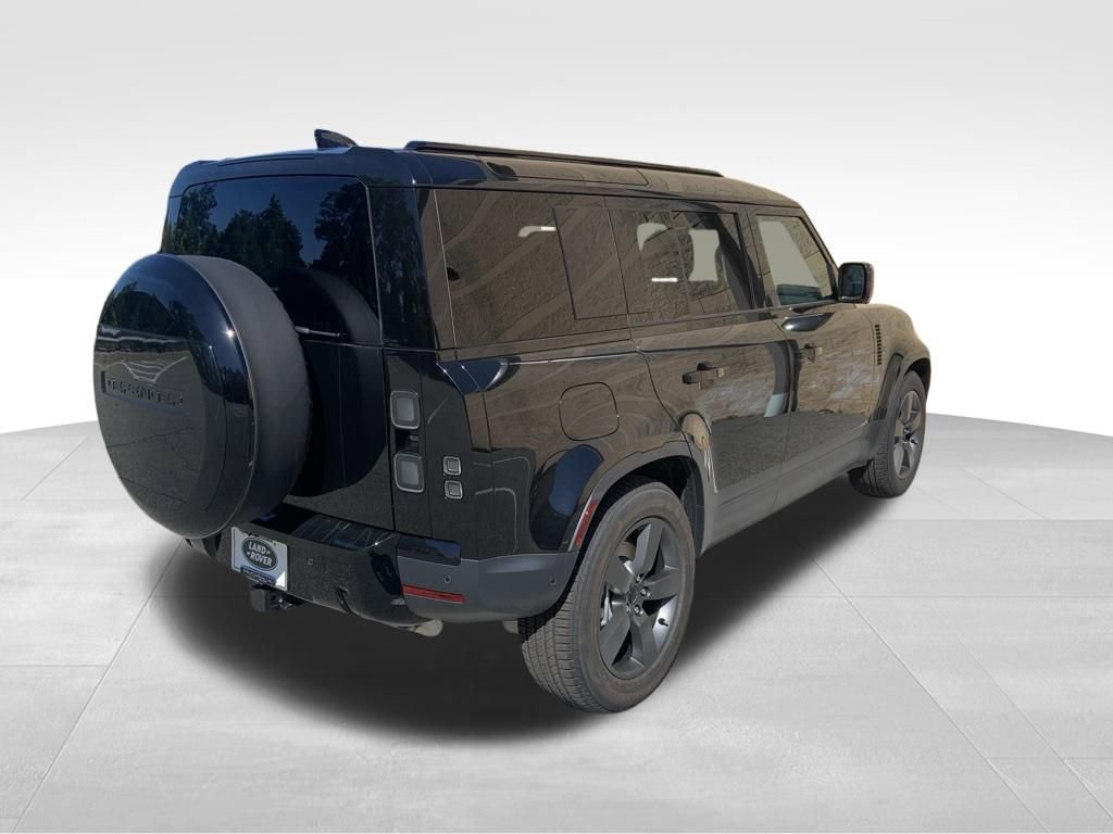 New 2026 Land Rover Defender 110 S image 6