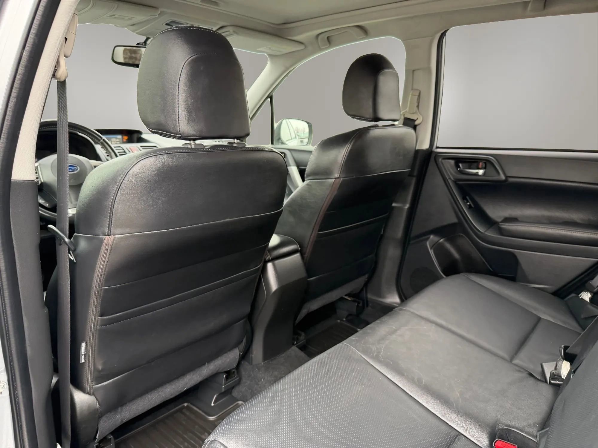 Used 2014 Subaru Forester 2.5i Limited image 37