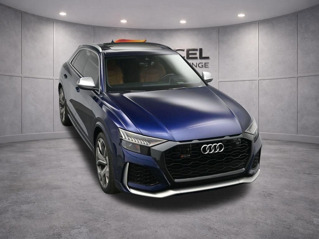 Used 2022 Audi RS Q8 w/ Luxury Package AWD/4WD image 56