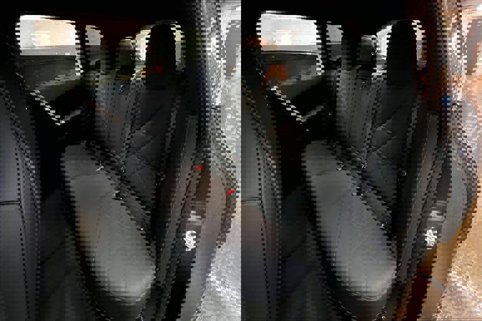 Used 2023 BMW iX xDrive50 image 28