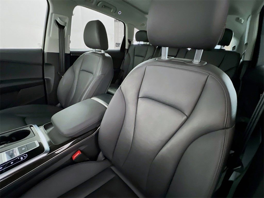Used 2024 Audi Q7 3.0T Premium image 11