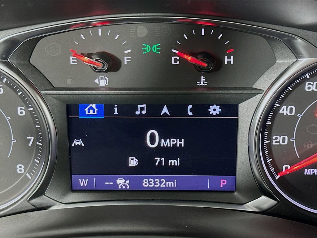 Used 2023 GMC Terrain SLT image 17