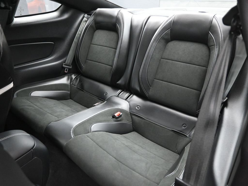 Certified 2021 Ford Mustang Shelby GT500 w/ Technology Package RWD image 18