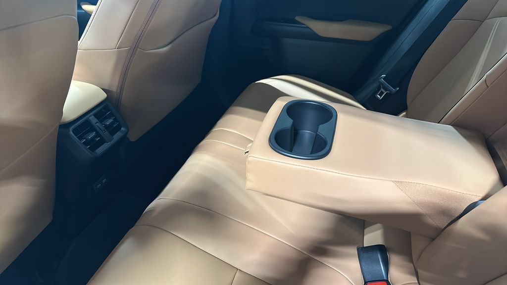 New 2026 Lexus UX 300h AWD image 25