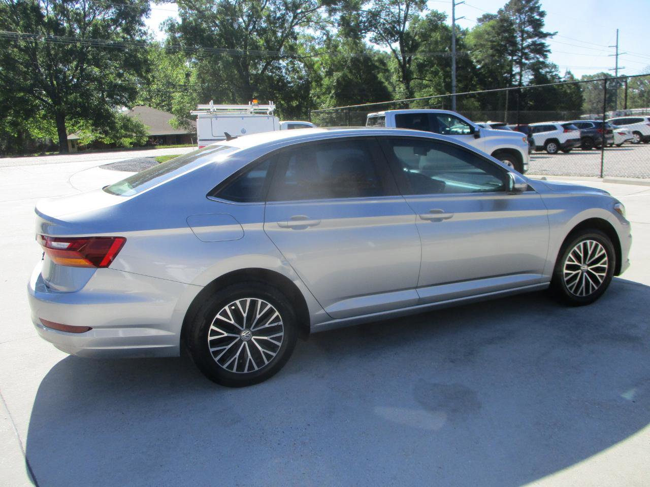 Used 2019 Volkswagen Jetta SE image 7