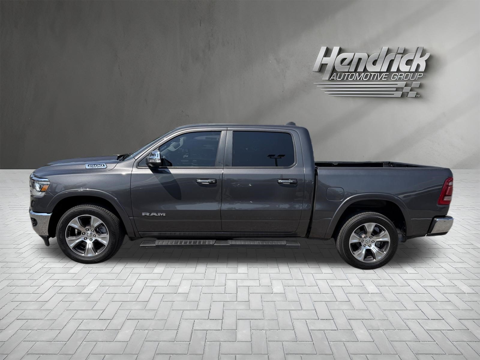 Used 2022 RAM 1500 Laramie AWD/4WD image 6
