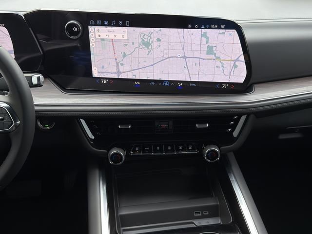 New 2026 Chevrolet Suburban LS image 12