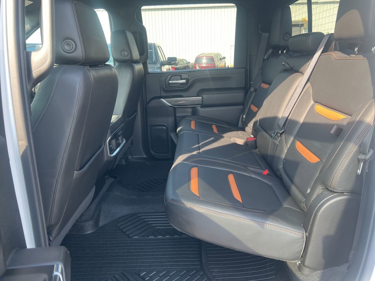 Used 2020 GMC Sierra 2500 AT4 w/ AT4 Premium Package image 21
