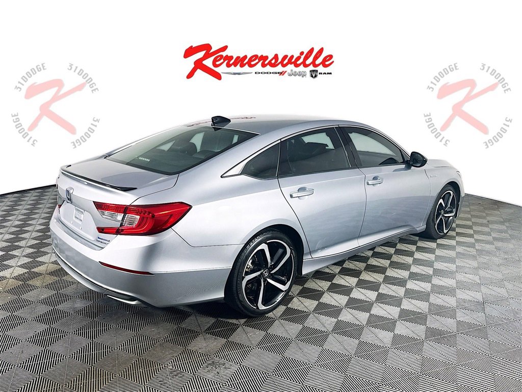 Used 2022 Honda Accord Sport image 7