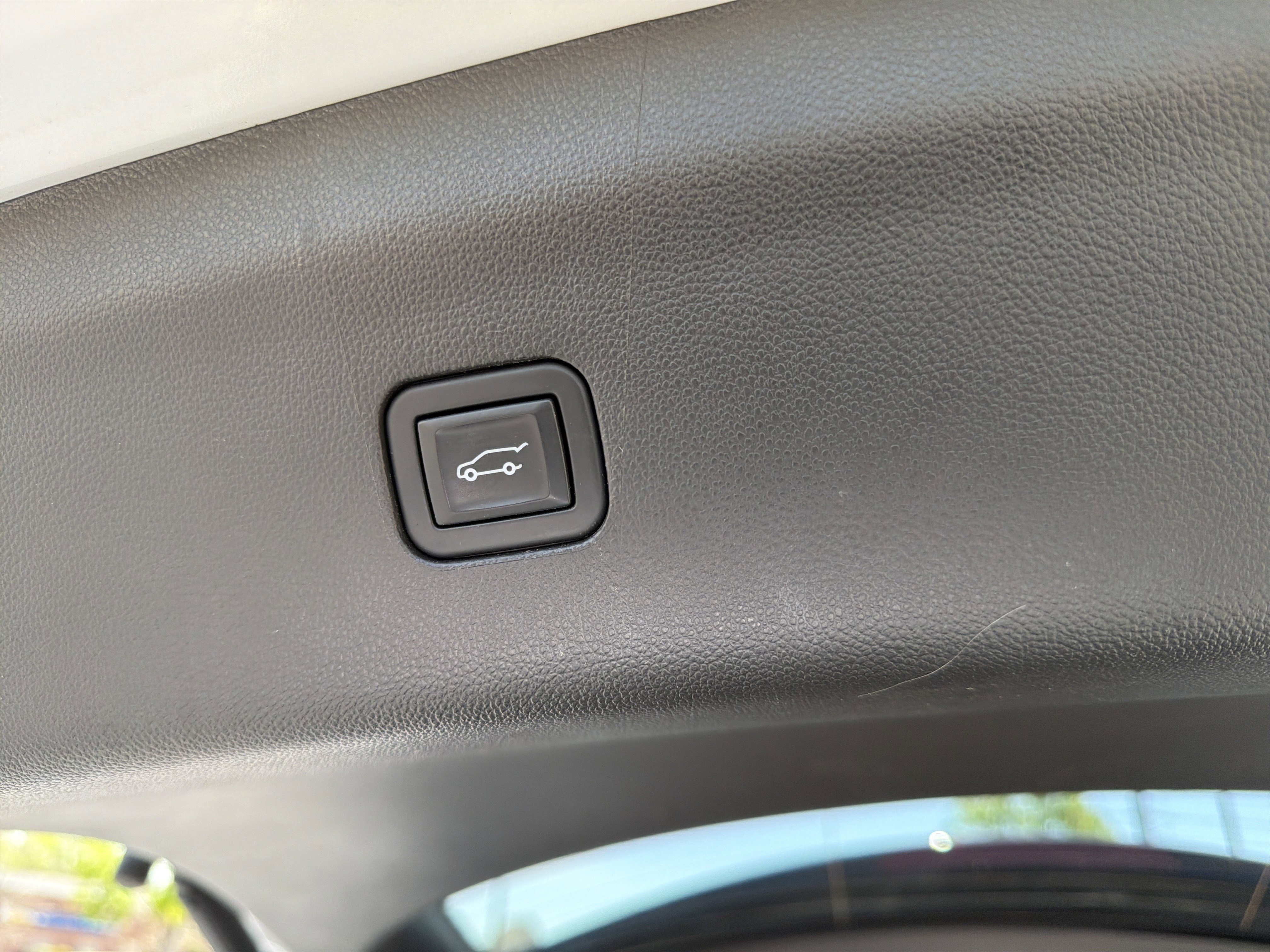 Used 2023 Buick Enclave Essence w/ Experience Buick Package AWD/4WD image 20