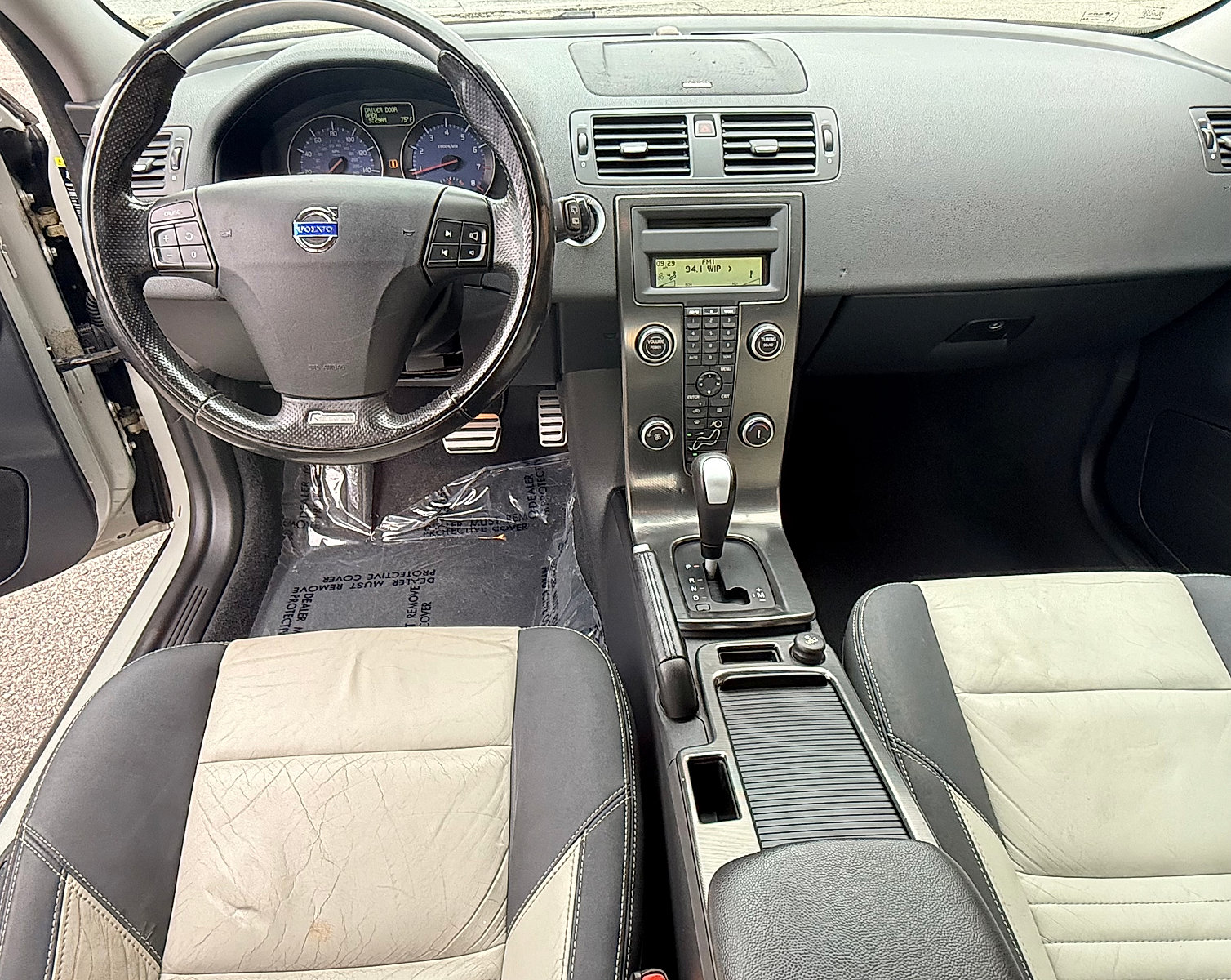 Used 2009 Volvo C30 T5 R-Design FWD image 15