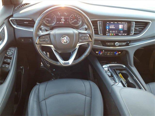 Used 2023 Buick Enclave Essence image 11