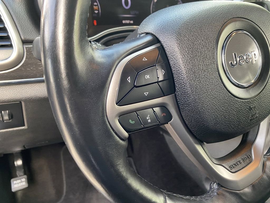 Used 2018 Jeep Grand Cherokee Limited image 23