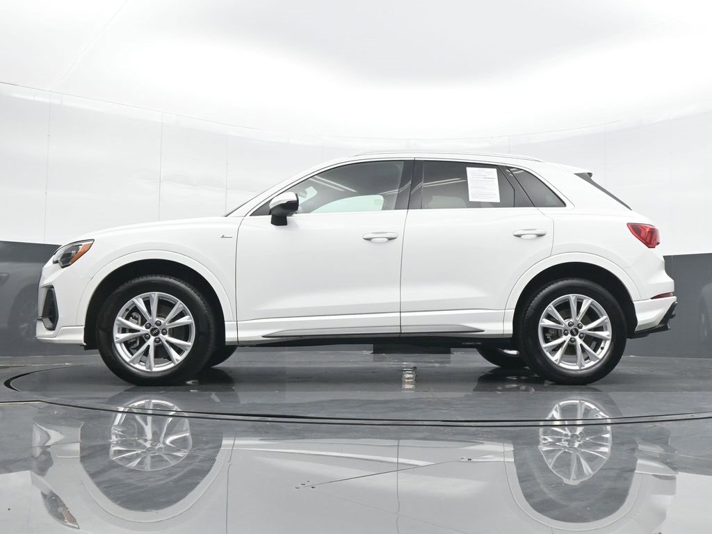 Used 2022 Audi Q3 2.0T Premium image 18