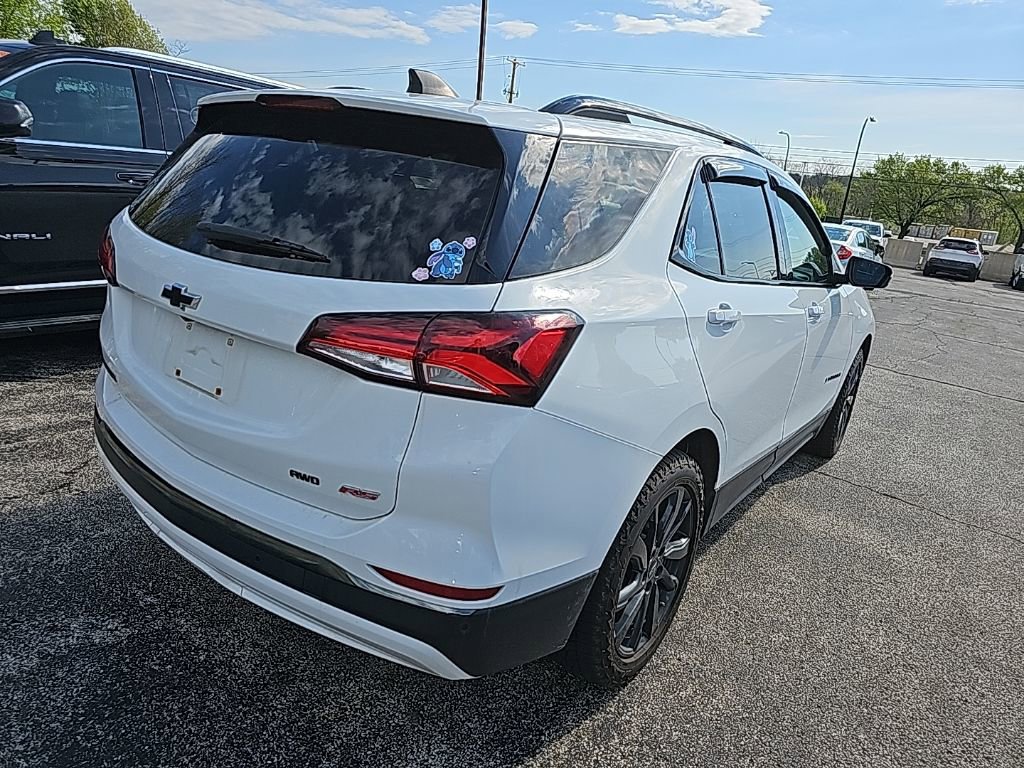 Used 2022 Chevrolet Equinox RS w/ RS Leather Package AWD/4WD image 13