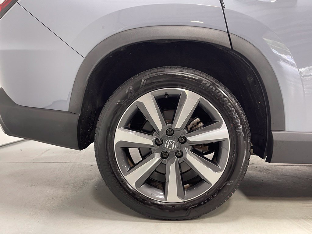 Used 2025 Honda Pilot Touring image 15