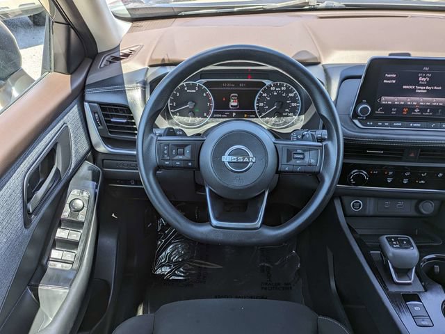 Used 2023 Nissan Rogue S AWD/4WD image 17