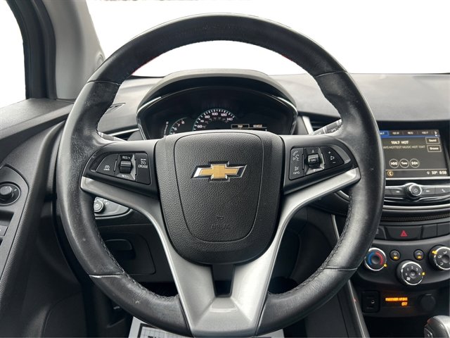 Used 2018 Chevrolet Trax LT w/ LT Convenience Package image 26
