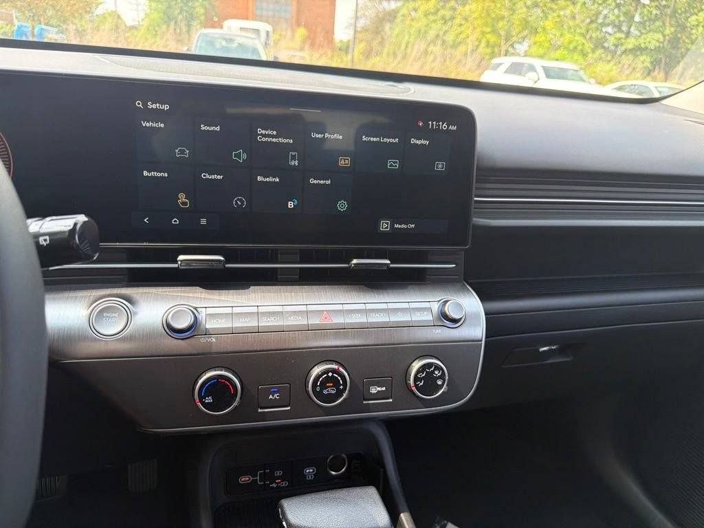 New 2027 Hyundai Kona SE AWD/4WD image 21