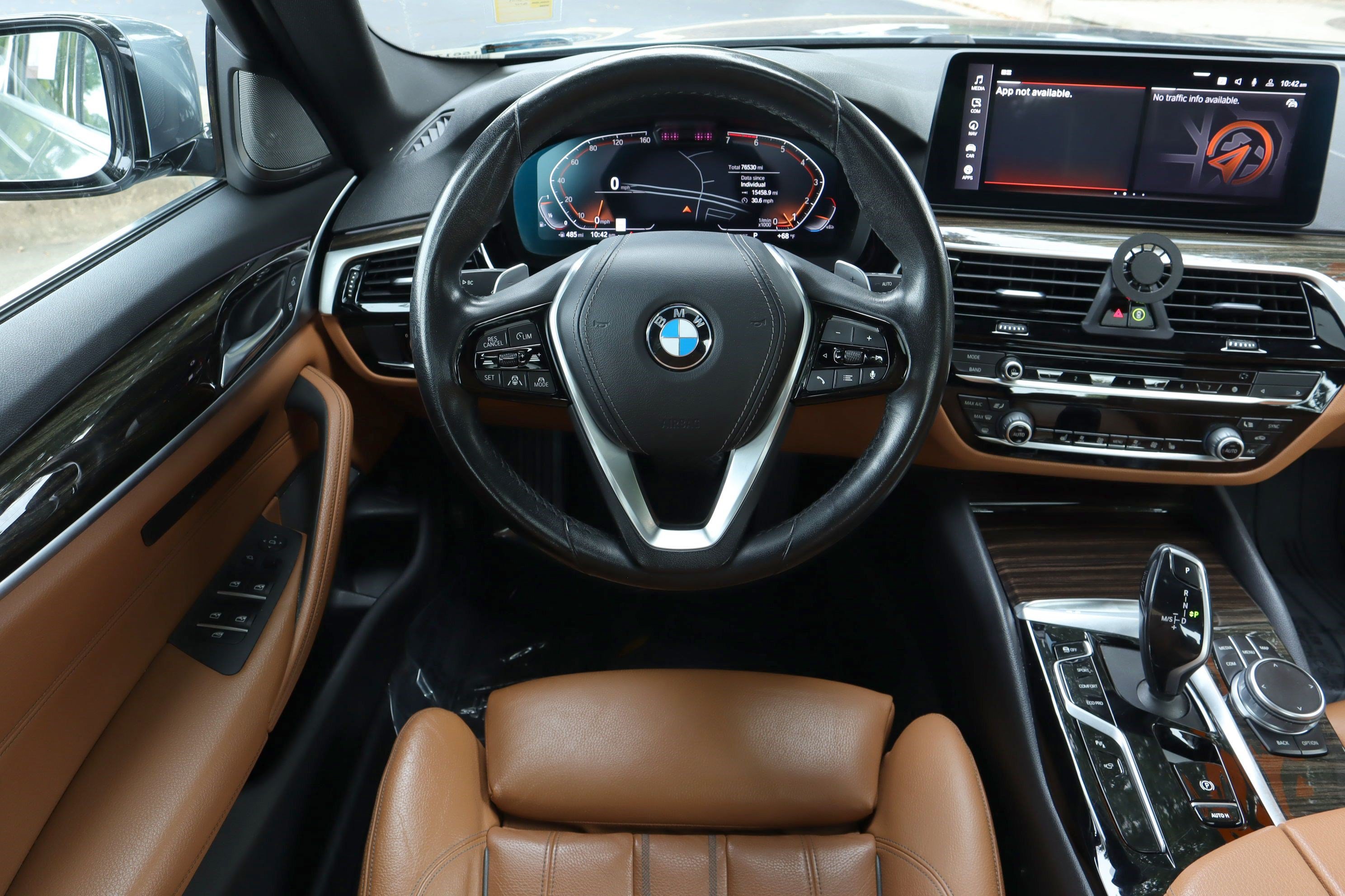 Used 2021 BMW 530i w/ Premium Package RWD image 30