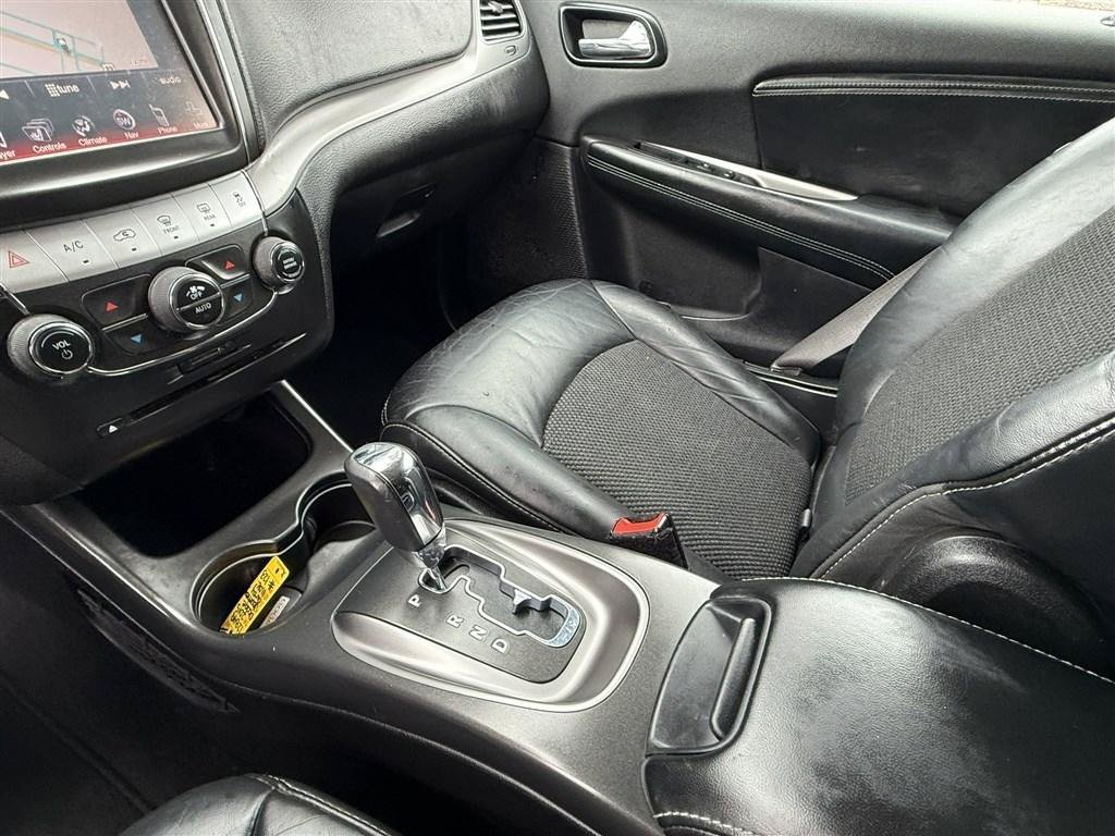 Used 2015 Dodge Journey Crossroad w/ Flexible Seating Group FWD image 22