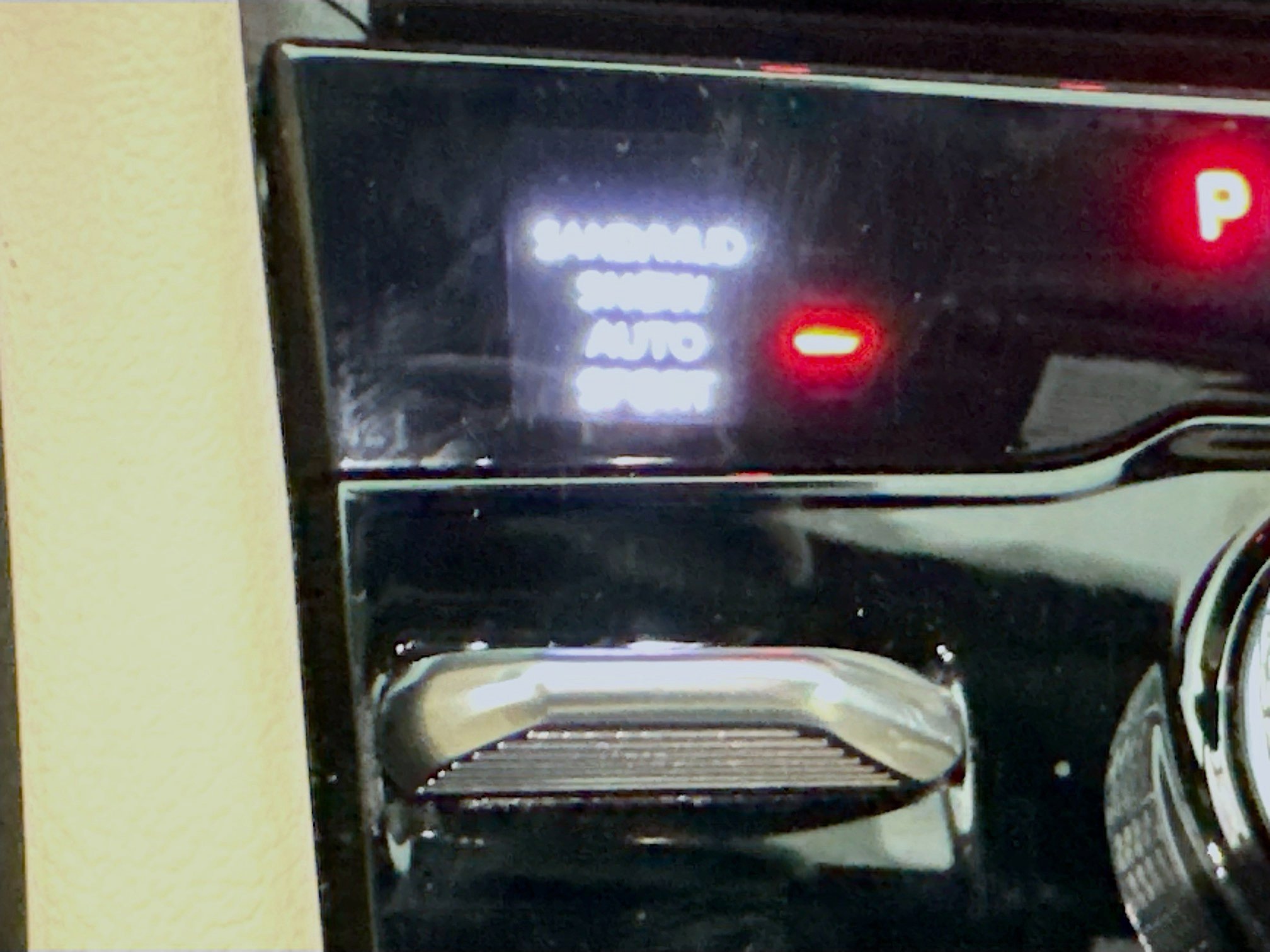 Used 2024 Jeep Grand Cherokee Limited image 25