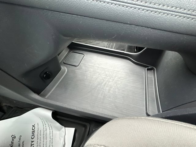 Certified 2023 Toyota Sienna LE FWD image 57