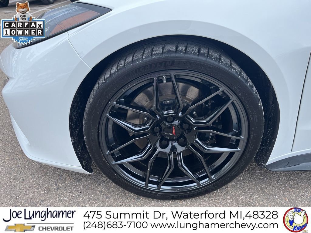 Used 2024 Chevrolet Corvette Z06 image 10