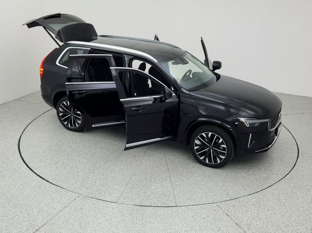 New 2026 Volvo XC90 B6 Plus w/ Protection Package Premier image 34