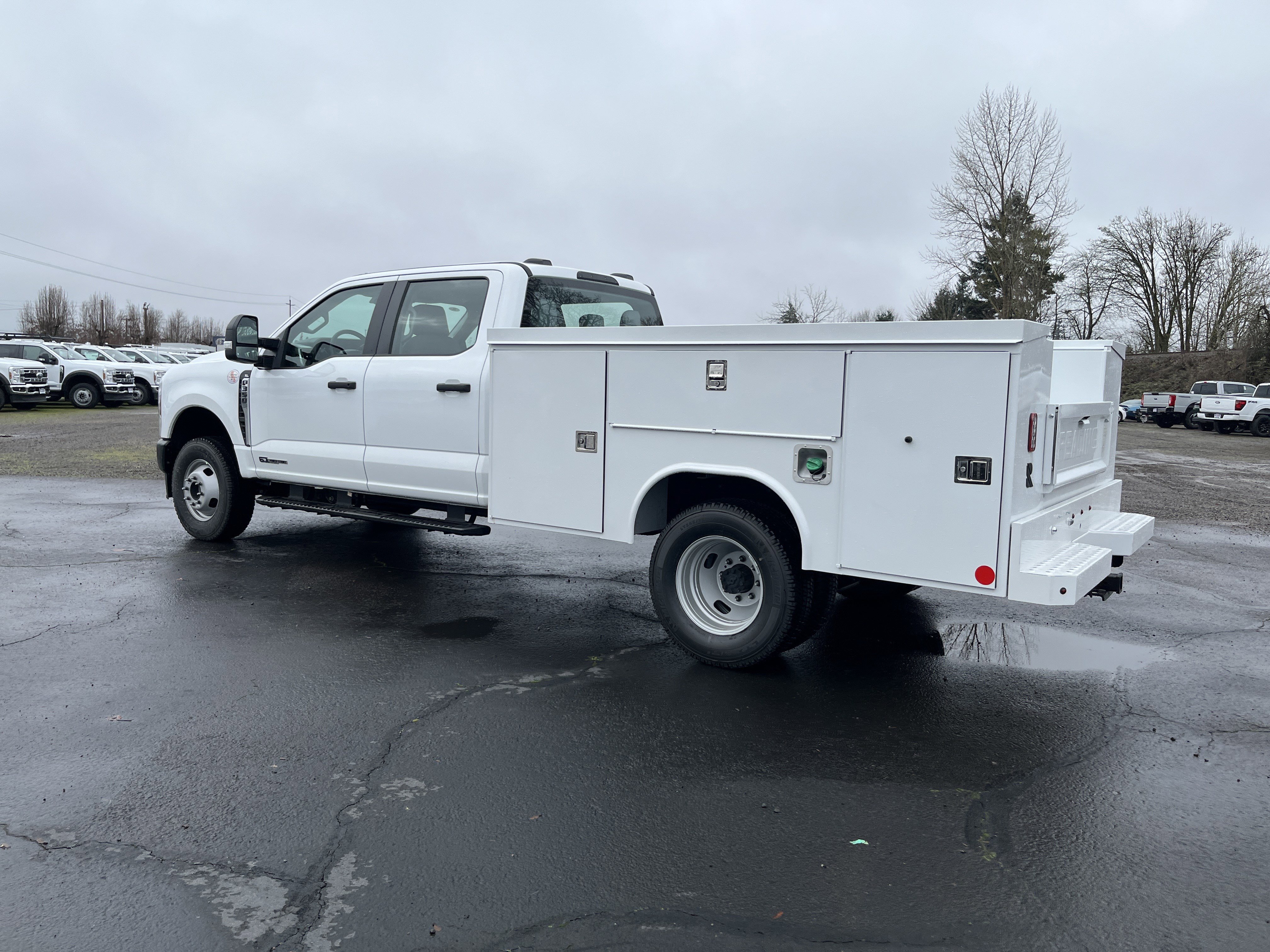New 2026 Ford F350 XL image 3