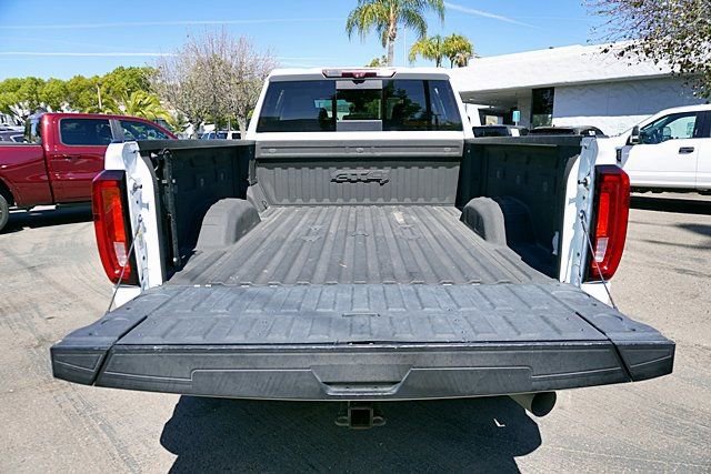 Used 2021 GMC Sierra 2500 AT4 w/ AT4 Preferred Package image 14