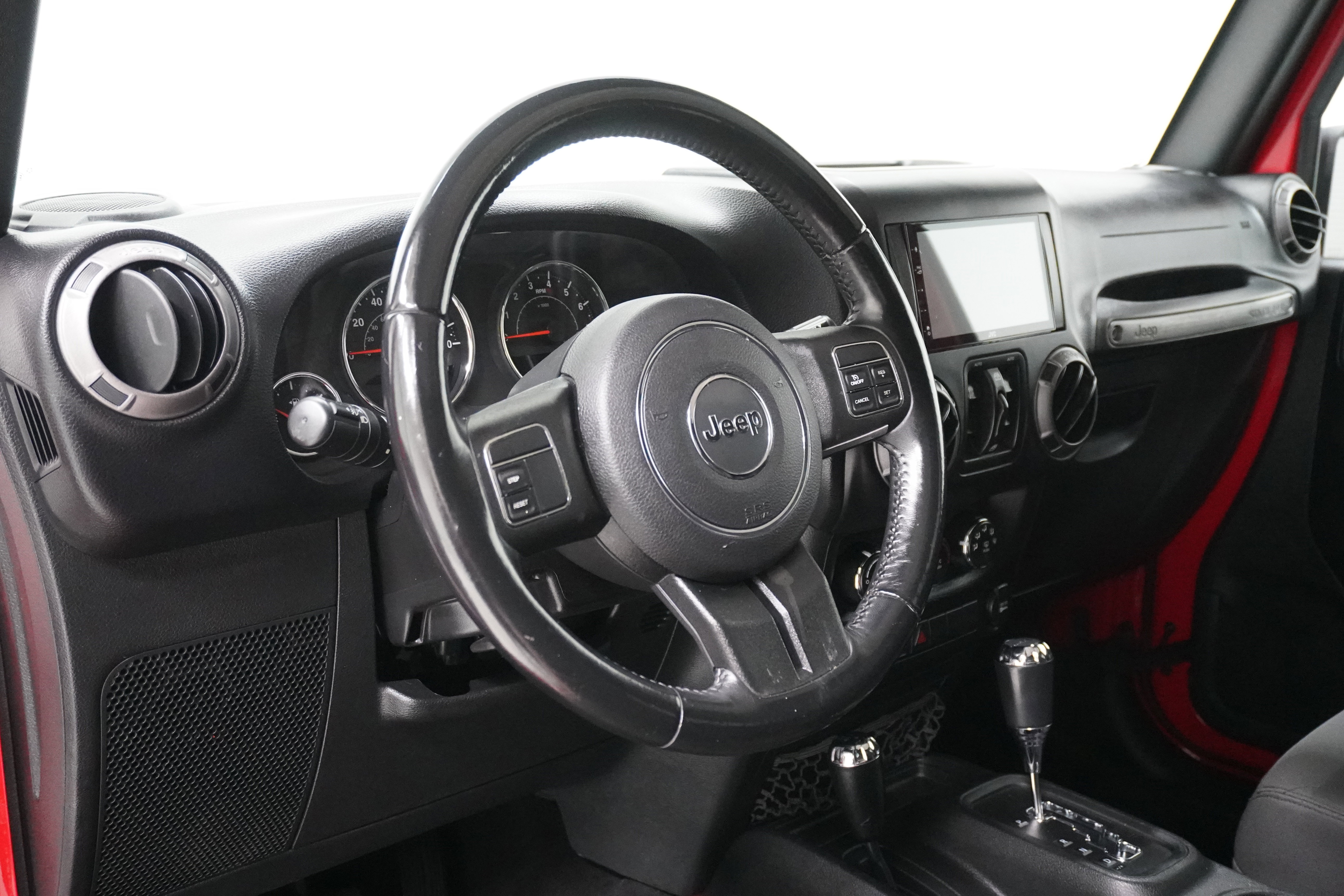 Used 2018 Jeep Wrangler Unlimited Sport S image 11