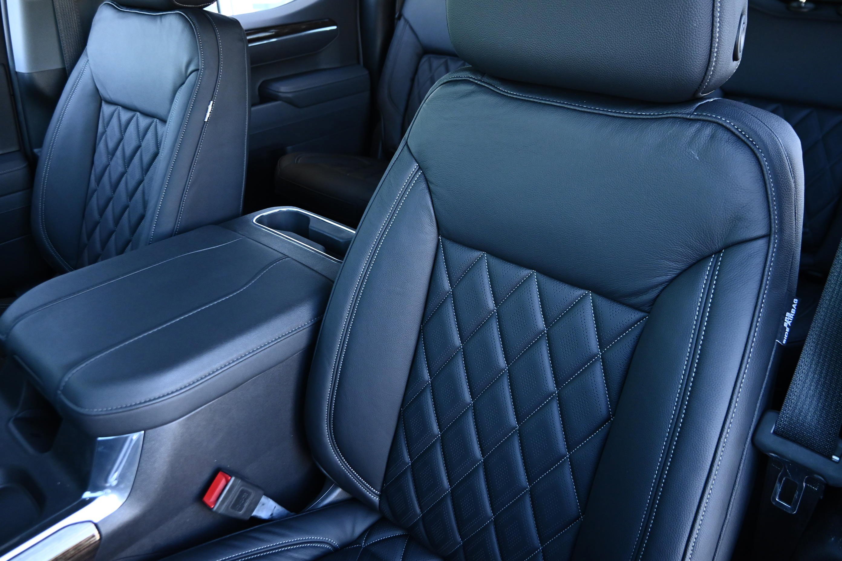 Used 2025 GMC Sierra 1500 Elevation image 11