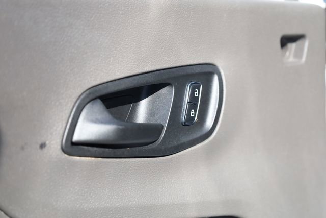 Used 2024 Ford Transit 250 Low Roof w/ Exterior Upgrade Package image 17