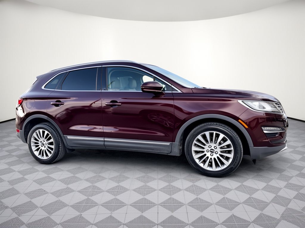 Used 2017 Lincoln MKC Reserve FWD image 8