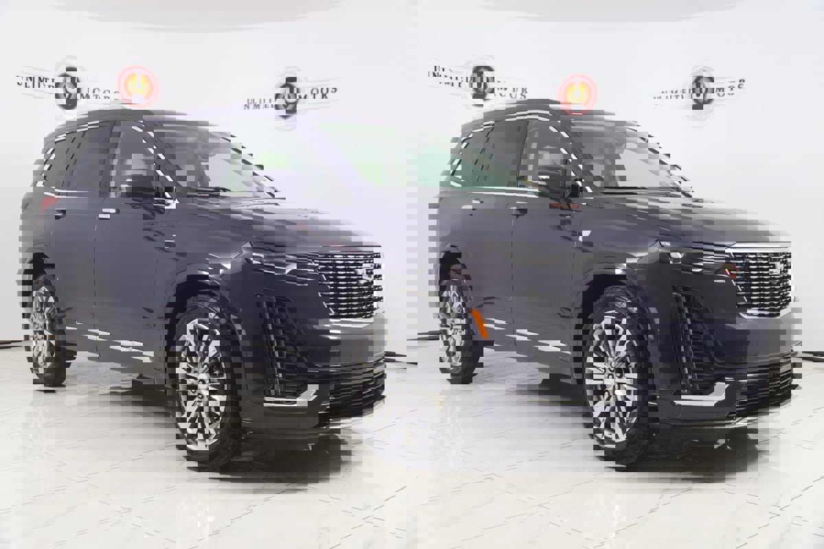 Used 2024 Cadillac XT6 Premium Luxury w/ Technology Package image 20