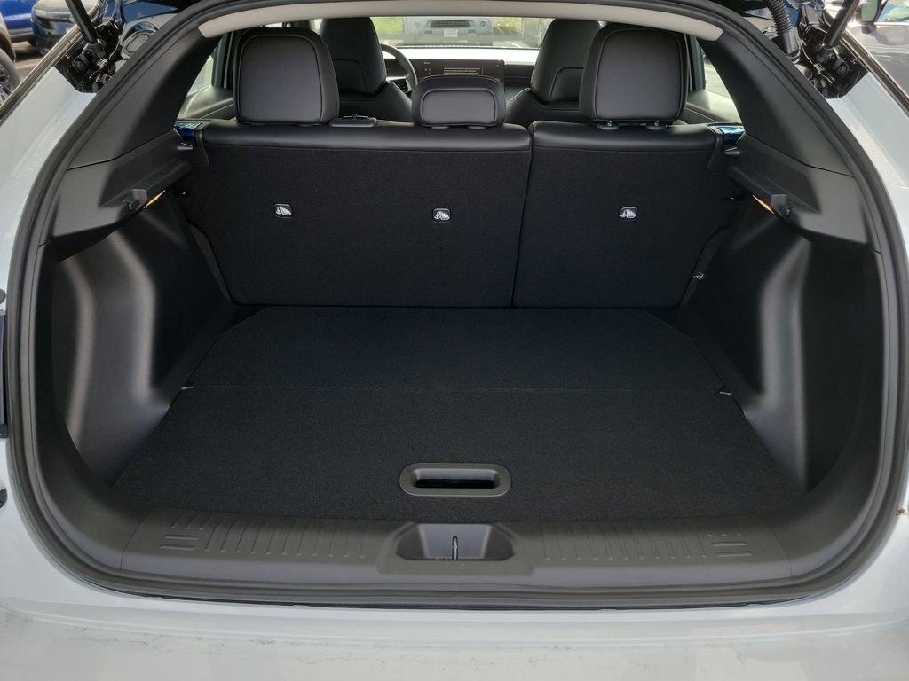 New 2026 Nissan Leaf SV+ image 12