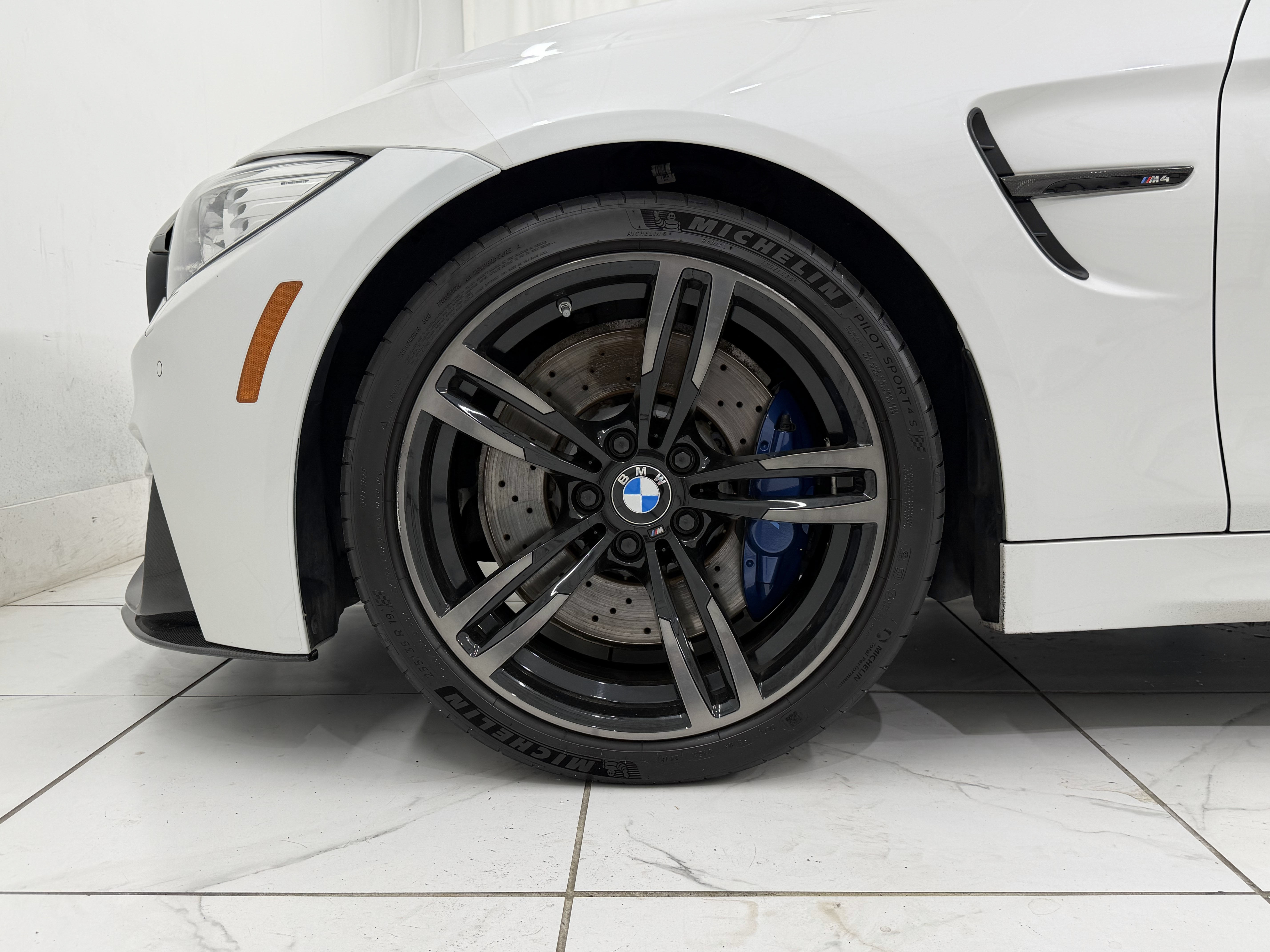 Used 2015 BMW M4 Coupe RWD image 16