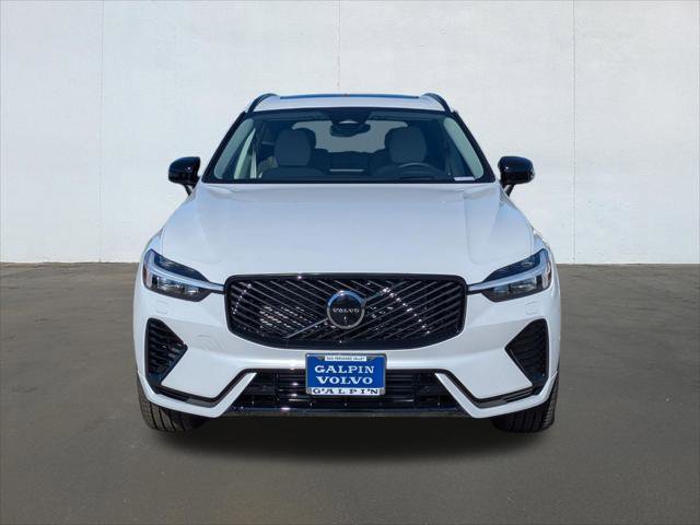 New 2026 Volvo XC60 T8 Ultra w/ Protection Package Premier image 4