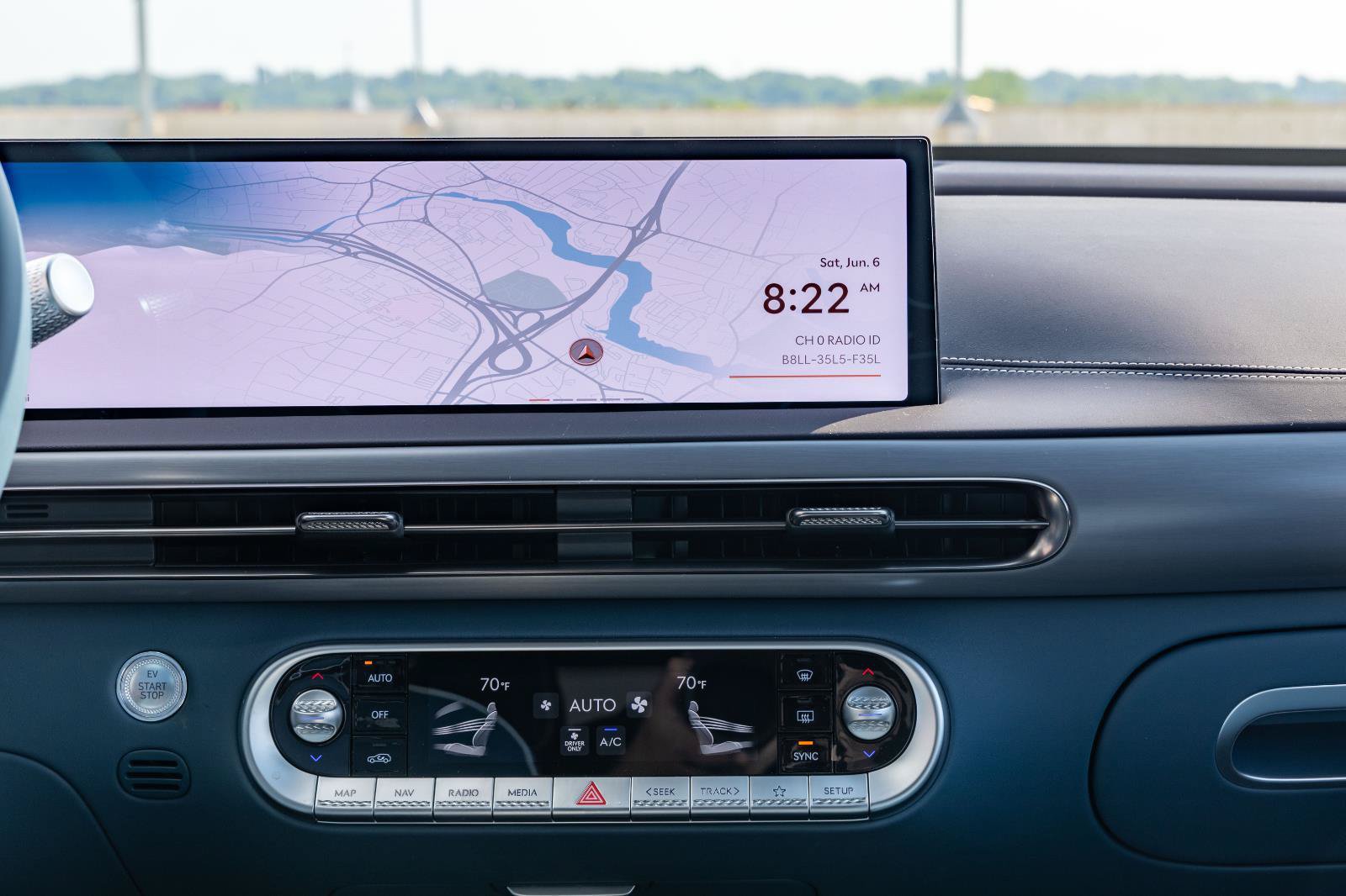 New 2026 Genesis GV60 Advance AWD/4WD image 9