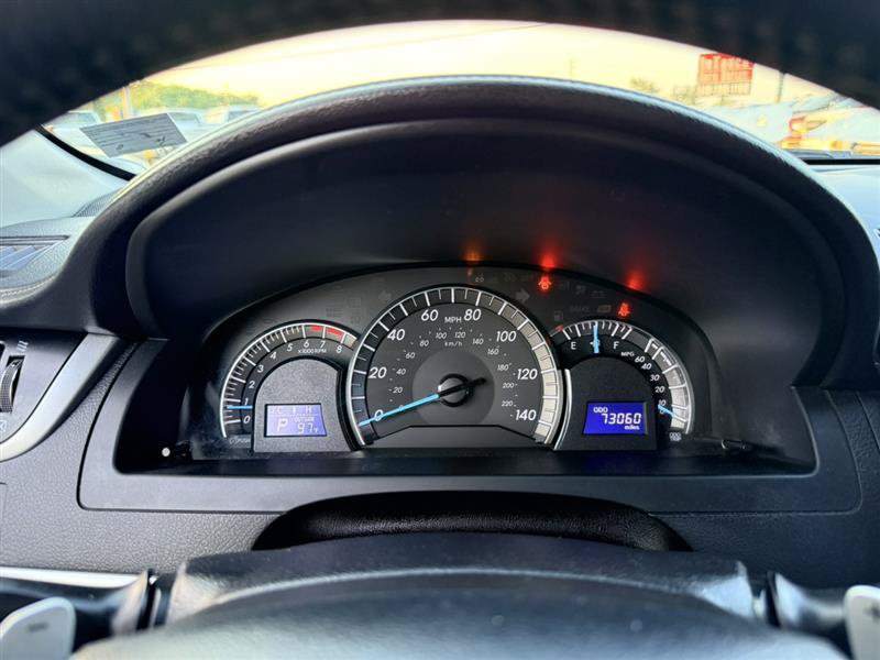 Used 2013 Toyota Camry SE w/ Preferred Accessory Pkg FWD image 35